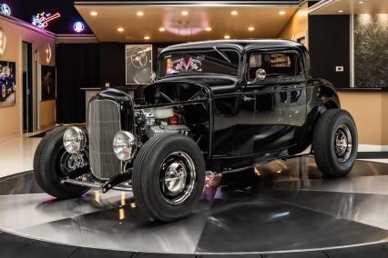 1932 Ford 3-Window