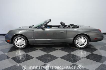 2003 Ford Thunderbird