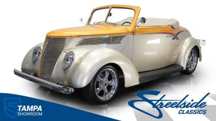 1937 Ford Cabriolet