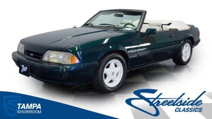 1990 Ford Mustang