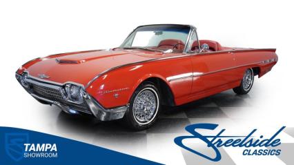 1962 Ford Thunderbird