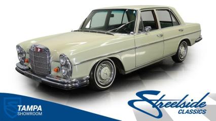 1967 Mercedes-Benz 250SE