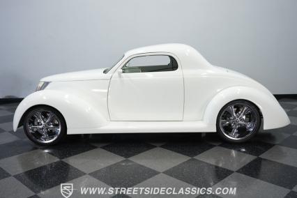 1937 Ford 3-Window