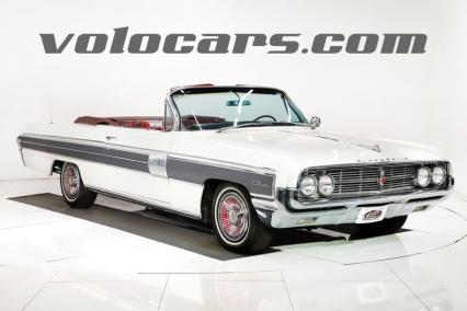 1962 Oldsmobile Starfire