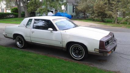 1986 Olds Cutlass - REBUILT TRANNY