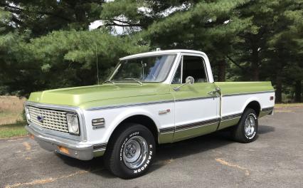 1971 Chevy Cheyenne Super Short Bed Loaded P/U