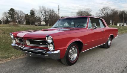 1965 Pontiac GTO two Dr hardtop A/C PS PB