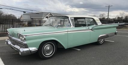 1959 Ford Galaxie 2 Dr Hardtop 332 V8 Auto PS