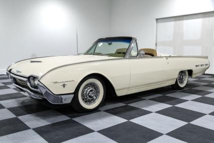 1962 Ford Thunderbird