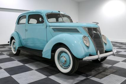 1937 Ford Model 74