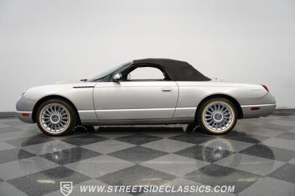 2004 Ford Thunderbird