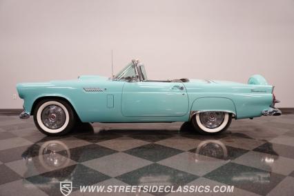 1956 Ford Thunderbird