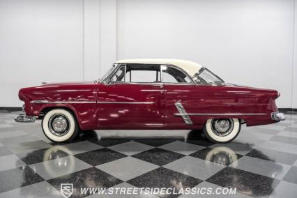 1952 Ford Crestline