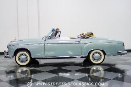 1959 Mercedes-Benz 220S