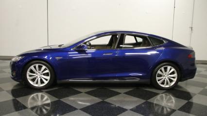 2015 Tesla Model S