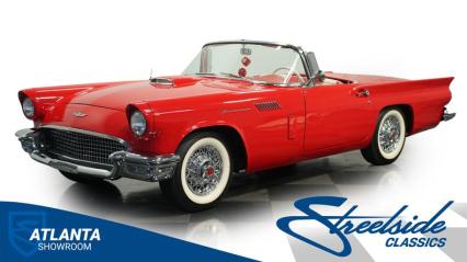 1957 Ford Thunderbird