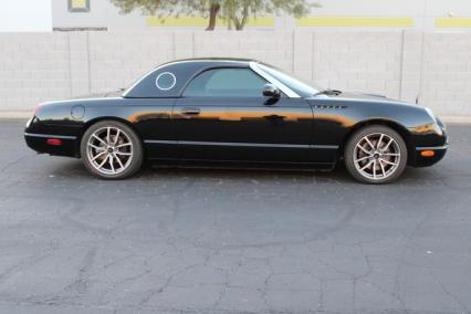 2002 Ford Thunderbird