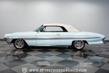 1961 Oldsmobile Starfire