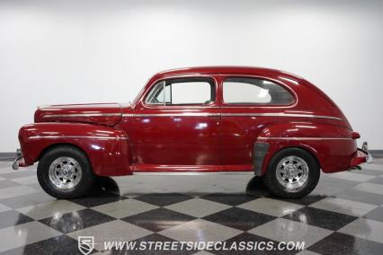 1946 Ford Super Deluxe