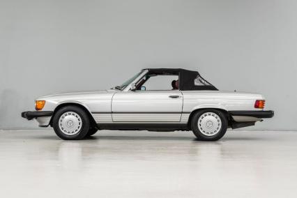 1988 Mercedes-Benz 560SL