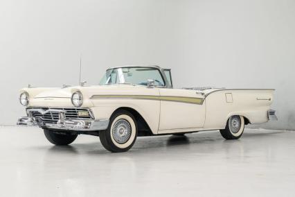 1957 Ford Fairlane 500