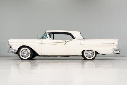 1957 Ford Fairlane 500