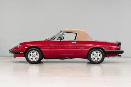 1987 Alfa Romeo Spider