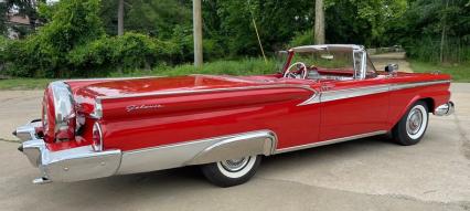 1959 Ford Skyliner