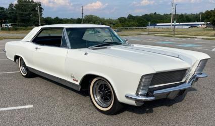 1965 Buick Riviera