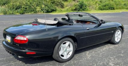 1997 Jaguar XK8