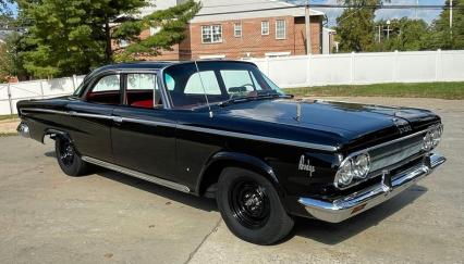 1963 Dodge Custom 880 Sedan