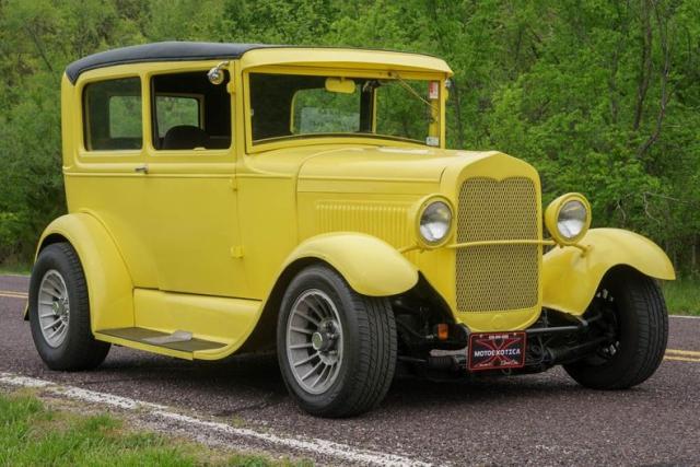 1930 Ford Model A 5-Window Tudor