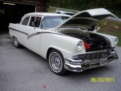 1956 Ford Club Sedan