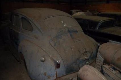 1941 Chrysler Sedan