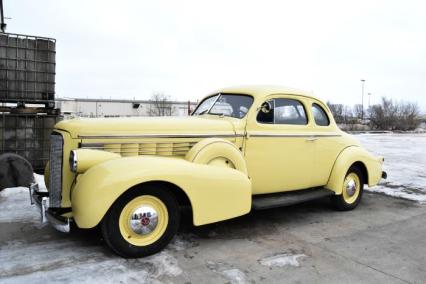 1938 Cadillac La Salle