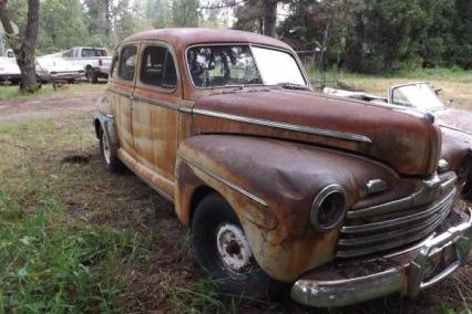 1946 Ford Sedan