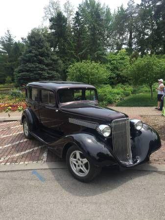 1934 Pontiac Sedan