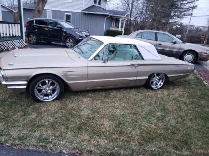 1965 Ford Thunderbird