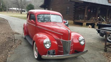 1940 Ford Deluxe