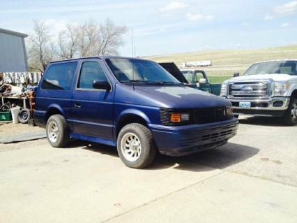 1993 Plymouth Voyager