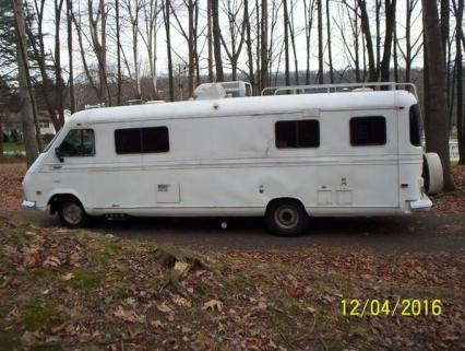 1975 Travoy 28 Motorhome