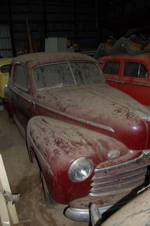 1948 Ford Sedan