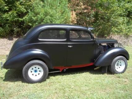 1938 Ford Custom