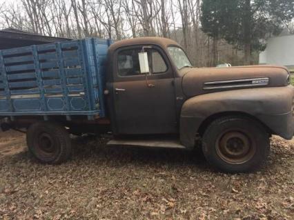 1949 Ford F3