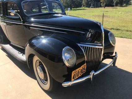 1939 Ford Deluxe