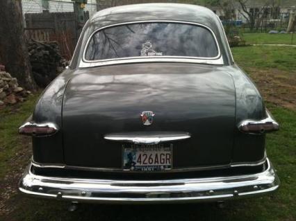 1951 Ford Sedan