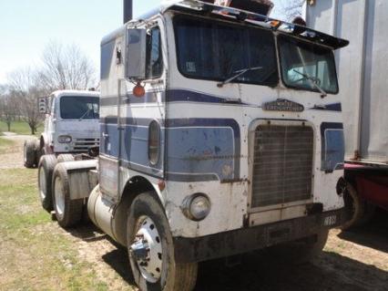 1966 Freightliner COE