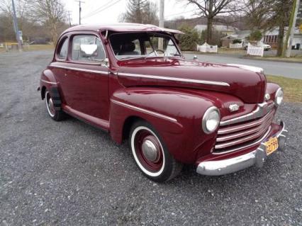 1947 Ford Deluxe