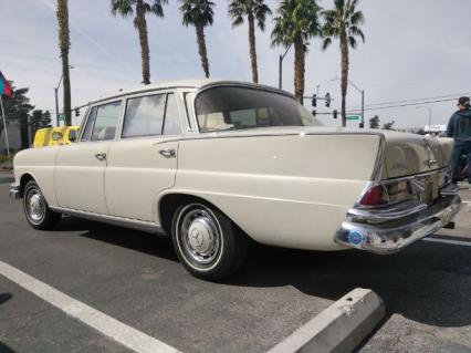 1961 Mercedes Benz 220S