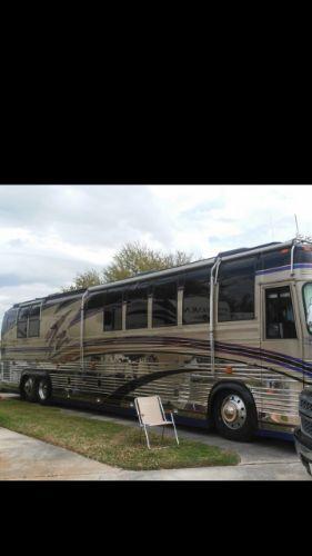 2001 Prevost Motorhome